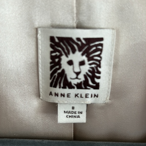 Anne Klein 2 Piece skirt Suit - Picture 6 of 12